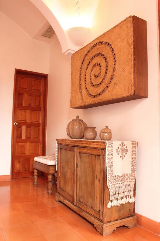 Hotel Boutique La Casa Azul Cuernavaca Exterior photo